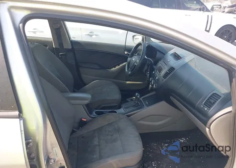 2015 Kia Forte Lx из США, поврежденный, VIN KNAFK4A66F5260085